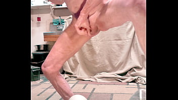 Busy-bottom Naked Dance 2 – I Feel Soooooo Submissive When I Bare My Little Bottom And Pose For Men, Or Women With Big Dicks Or A Strap-on