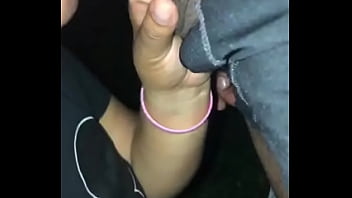 Le Doy Una Mamada Mientras Mi Marido Está De Viaje