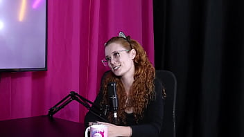 Ela Gosta De Fazer Ménage Com Mulher E Homem, Teve Um Cliente Que Queria Um Vídeo Dela Espirrando, Os Fetiches Que Teve E Sobre Cobrar Clientes… – Dracaryssg (sheer/red)