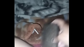 Un Squirt Delicioso En Mi Cuarto