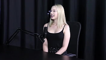 Desde Nova Era Acompanhante, E Ficou Bem Tímida Quando Fez Um Filme – Vivian Lola (sheer/red)