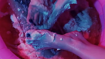 Lesbian Foot Worship In Messy Jelly
