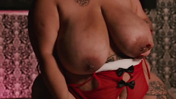 Mamãe Noel Bbw Safada Gozando Gostoso Com Seu Brinquedo Na Chamada De Vídeo – Mary Jhuana