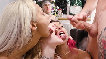 Baby Kxtten’ 2023 Christmas with GONZO SZ3102