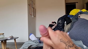 Je Me Branle Et Me Vide Les Couille