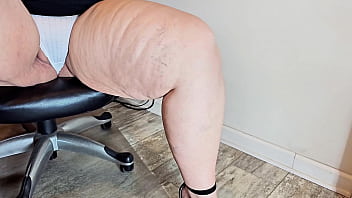 I Jerk Off The Delivery Man Cum On The Chicken Salad And Eat It, After He Lick My Big Fat Pussy – Bbw Ssbbw Cum Swall…