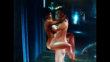 ⁣Paraditos Y Gemidos