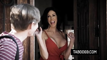 Busty Milf Stepmom Reagan Foxx Pleasures Her Clumsy Stepson And Rides On His Dick