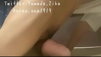 おなほーるに腰を振っておなにーする男子