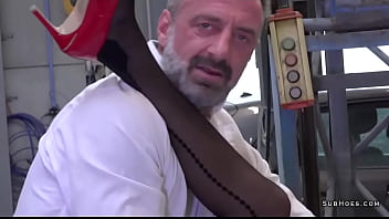 Sub Hairy Zhelia Karima In Anal Action