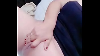 Le Gusta Tocarse – rica, depilada – Video 668531