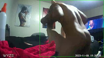 Me Viene A Visitar Por Un Palito