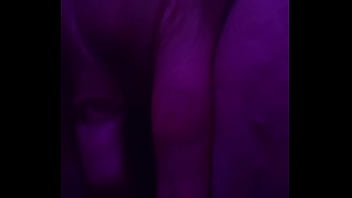 Sissy Metiéndose El Dedo