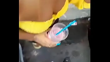 Gostosa Chupando Meu Pal Na Feirinha De São Luís