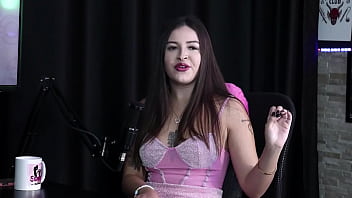 Gostou Quando Gravou No Carro Porque Aparecia Seu Cu E Buceta, Até O Gozo Escorrendo, E O Seu Fetiche… – Andriza Haack (sheer/red)