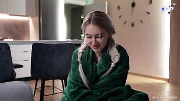 Sharing The Bed With Stepsister On Vacation. She Got Scared And Got Cum On Her Panties…