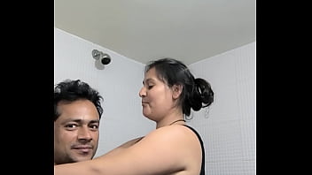 Kaatil Haseena Lund Ki Pyasi