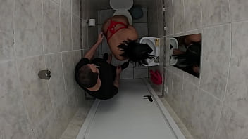 Foi No Banheiro Da Amiga Mijar Acabou Batendo Uma Esqueceu De Trancar A Porta Amigo Entrou E Meteu A Rola Nela – latina, sexy, pornstar, ass, blowjob, doggystyle, amateur, bathroom, ass-licking, fetish, public, pu – Video 620524