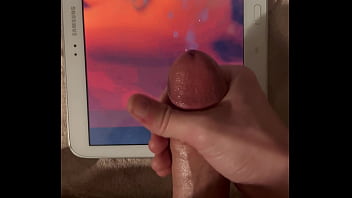 Big Cumshot To Hot Light Skin Girl Cum Tribute