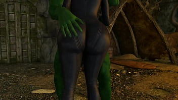 Scarlett Johansson Gets Hulk Smashed