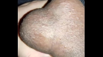 Los Huevos Llenos De Leche