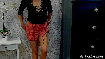 Busty German Milf On Webcam Solo Show Posing