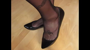 Cute Black Leather Ballet Flats And Nylons – Shoeplay By Isabelle-sandrine