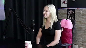 Se Identificou Com O Porn_ Hard, Fez Gang Bang Com 7 Homens, Uma Dp, E A Série Da Barbie Transando… – Vivian Lola (sheer/red)