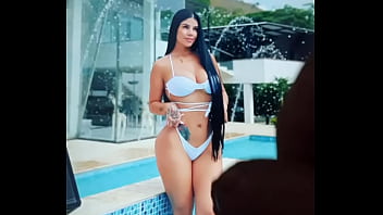 Jerk Off To Aleja Chavez