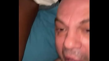 Dando Leitinho Na Boca De Cliente Franc_s – Kemily Oliveira