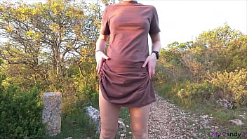 I Picked Up A Stranger To Fuck Me Outdoors But He Cums Too Quickly