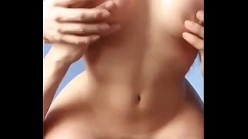 Mientras Me La Chupaba Me Masturbaba Muy Deliciosamente Hasta Que Termine