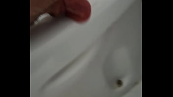 Yequis Guarra Lamiendo Wc