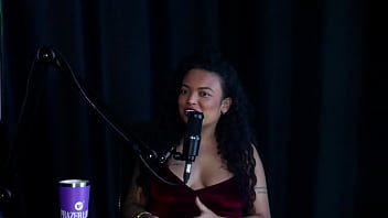 Começou Com Ensaios Sensuais, Tem Vontade De Fazer Com Transsexual, Gostou Da Inversão, Achou Legal Transar Na Rua E Sobre Pegar Mulher… – Gaúcha Yasmin (sheer/red)