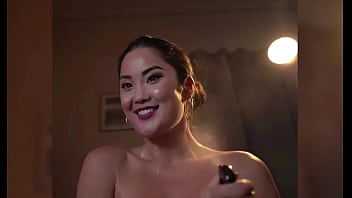 Asian Amateur Upskirt Striptease