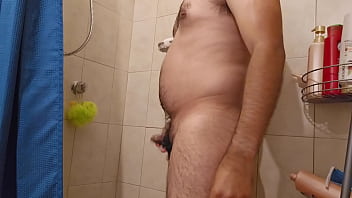 Bañandome Micro Pene