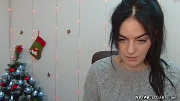Amateur Ukrainian Babe Leksypapii On Webcam On Xmass Eve