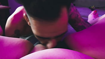 Me Follo A Mi Compañera De Piso Gamer Y Me Corro En Sus Pies