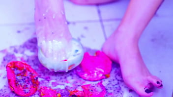 Pleasure In Feeling My Messy Feet