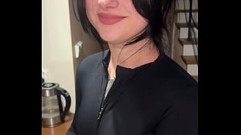 Big Dose For Her Throat – Swallow And Gagging