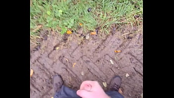 Bralette Dans Un Champs