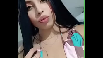 Liz Garcia Con El Pelo Negro (tetotas)