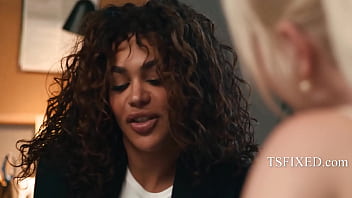 Co Working Coitus – Skye Blue, Eva Maxim | Tsfixed