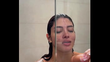 I Felt So Horny That I Masturbated In The Shower-salom_ Gil