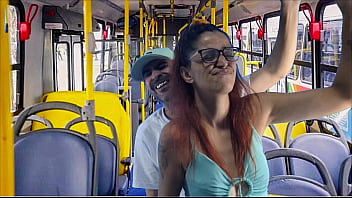 Estudante Encoxada E Fodida Dentro Do _nibus Em Publico!