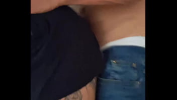 Enquanto Não Abrem A Porta Fazemos Aqui Mesmo Para Eu Não Entrar De Pau Duro