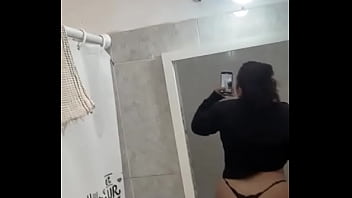 Moviendo La Cola En La Oficina