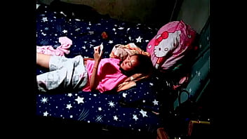 Behind The Scenes Of A Beautiful Woman Masturbating – amateur, new, only-women, behind-the-scenes-bts – Video 56021