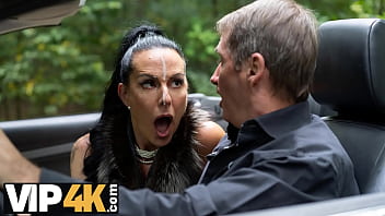 Vip4k. Hot Mature Brunette Texas Patti Knows How To Turn On Men In Public