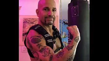 Hardbody Porn Star Maxxx Loadz The Porn Star Champion